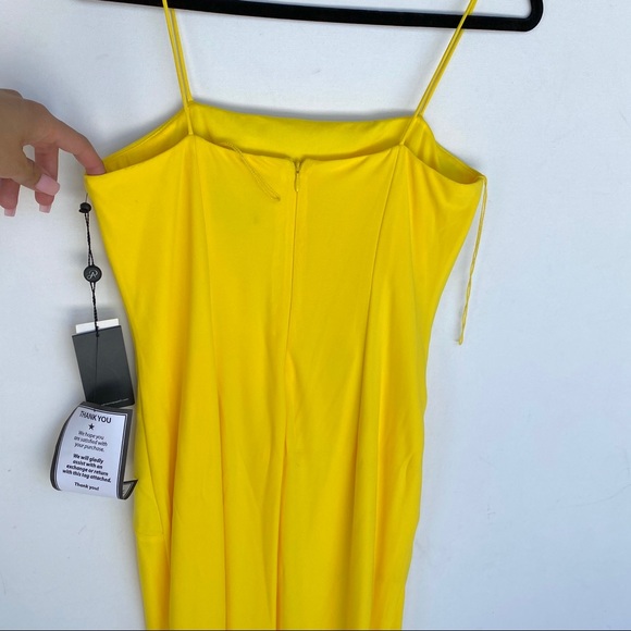 Adrianna Papell • Spaghetti strap yellow dress - Picture 5 of 7